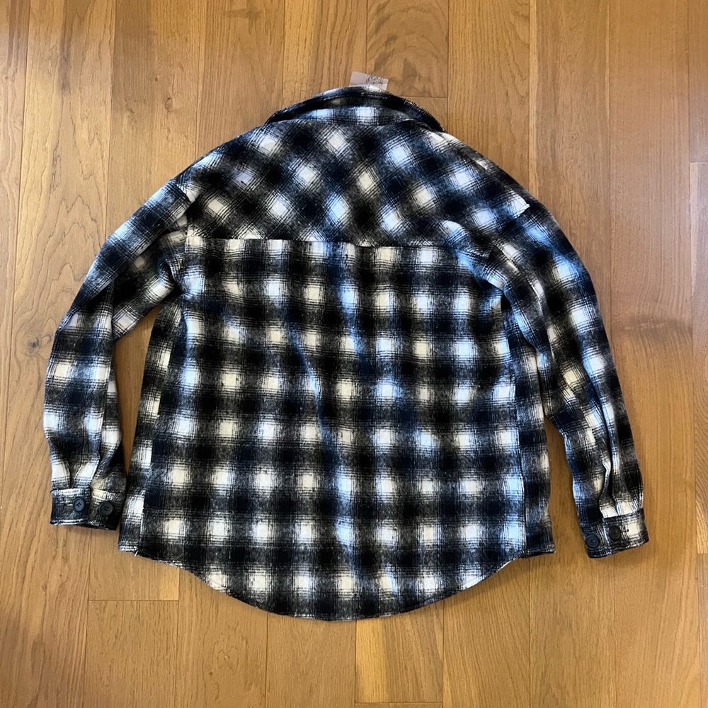 Oversized lined shacket - Picture 4 of 5